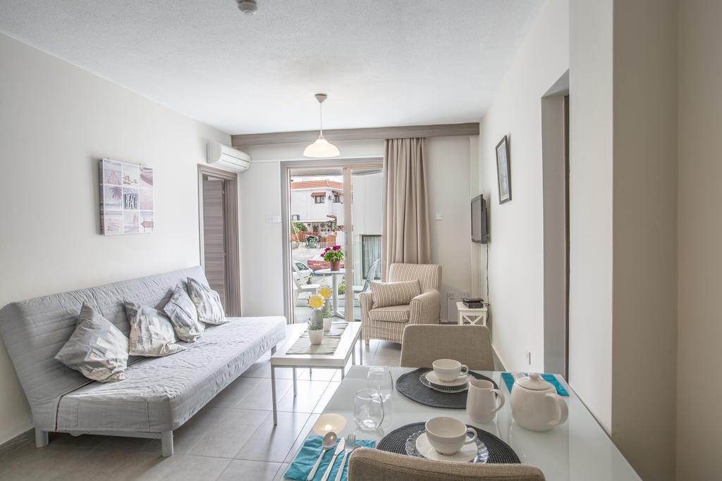 Merab Napa Suites Айя-Напа Экстерьер фото