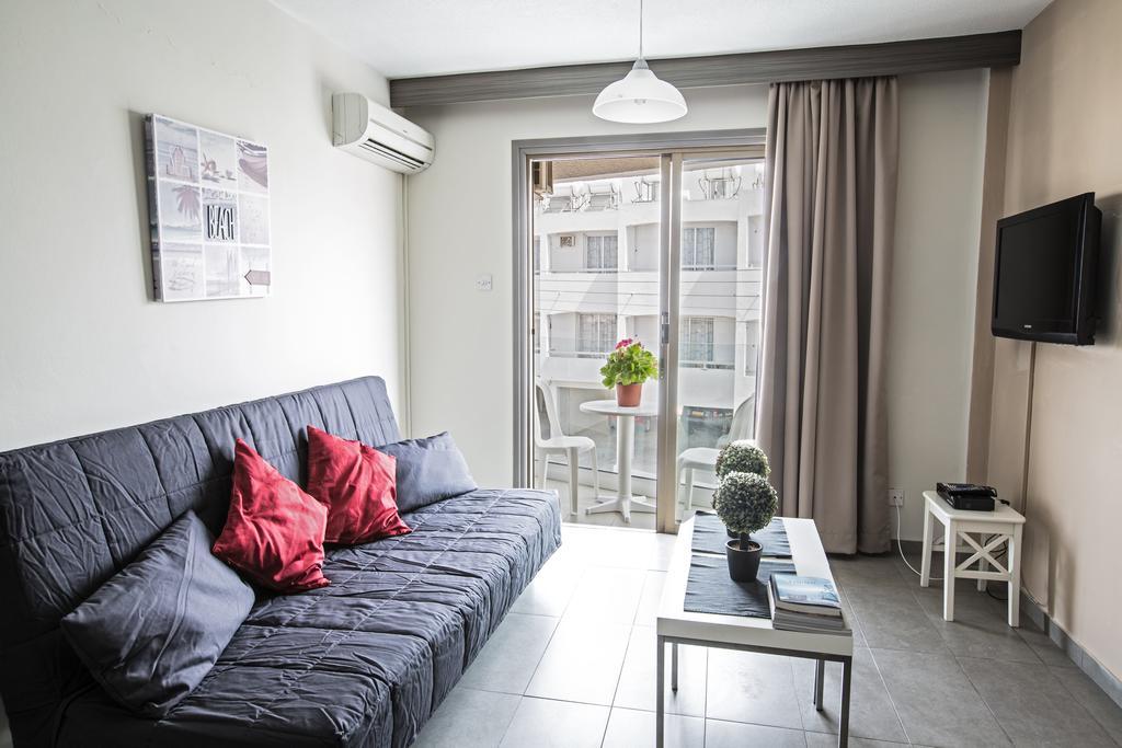 Merab Napa Suites Айя-Напа Экстерьер фото