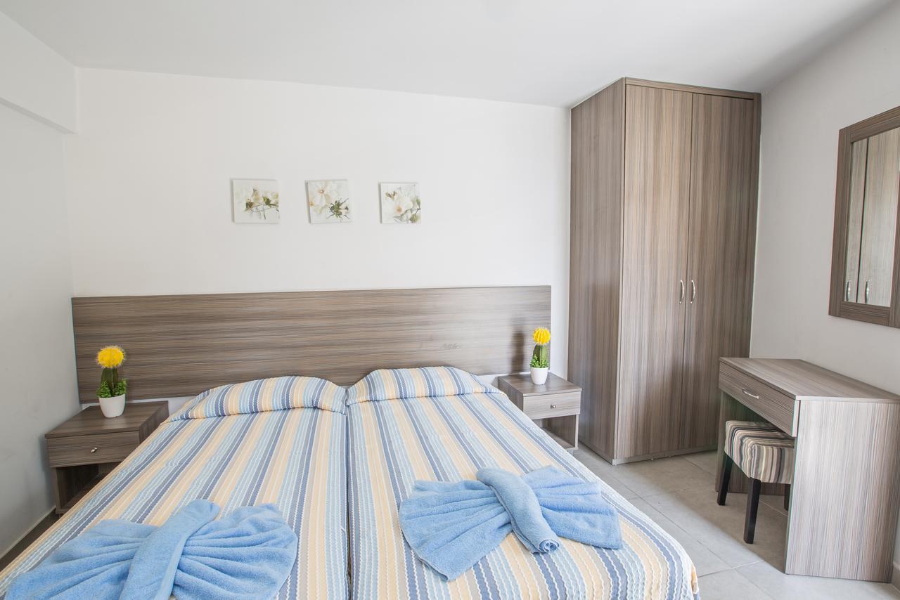 Merab Napa Suites Айя-Напа Экстерьер фото
